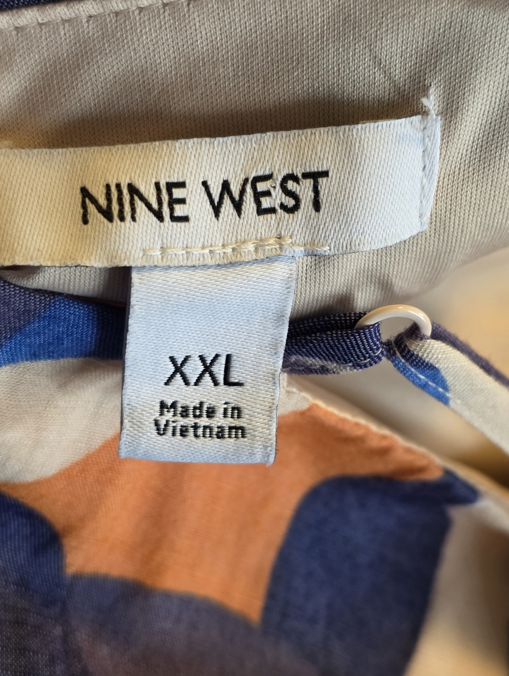 ☕️Nine West Abstract Print  Multi-Color Maxi Dress - Picture 2 of 5